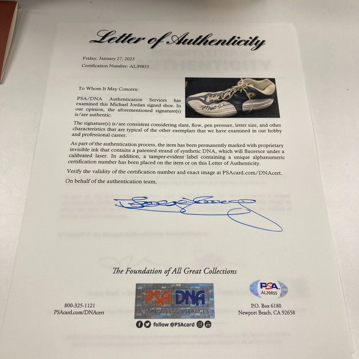 Michael Jordan Dual-Signed Nike Air Jordan Team 1 Sneakers UDA Upper Deck & PSA