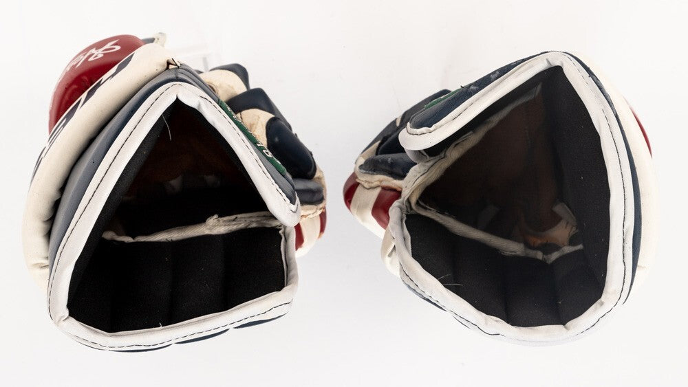 Wayne Gretzky New York Rangers Hespeler Game Model Hockey Gloves PSA DNA COA