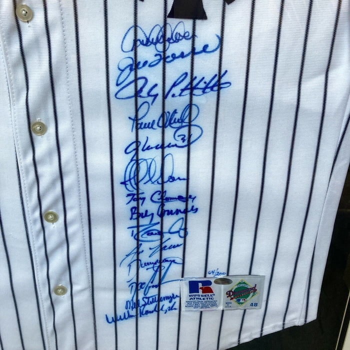 2000 Yankees Team Signed World Series Jersey Derek Jeter Mariano Rivera Steiner