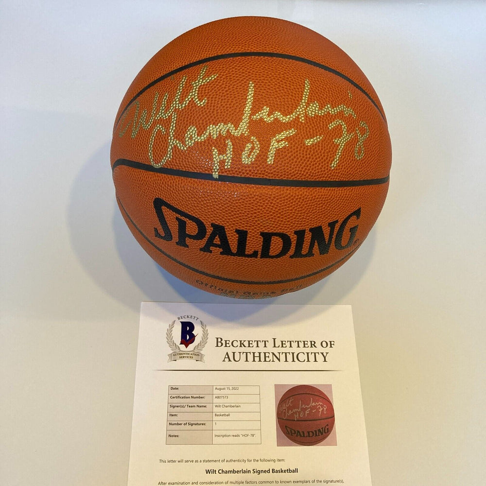 Wilt Chamberlain "HOF 1978" Signed Spalding Official NBA Game Basketball Beckett