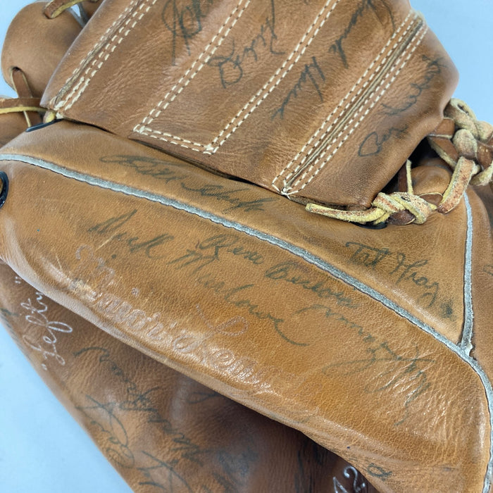 1954 New York Yankees Team Signed Baseball Glove 55 Sigs Mickey Mantle PSA DNA