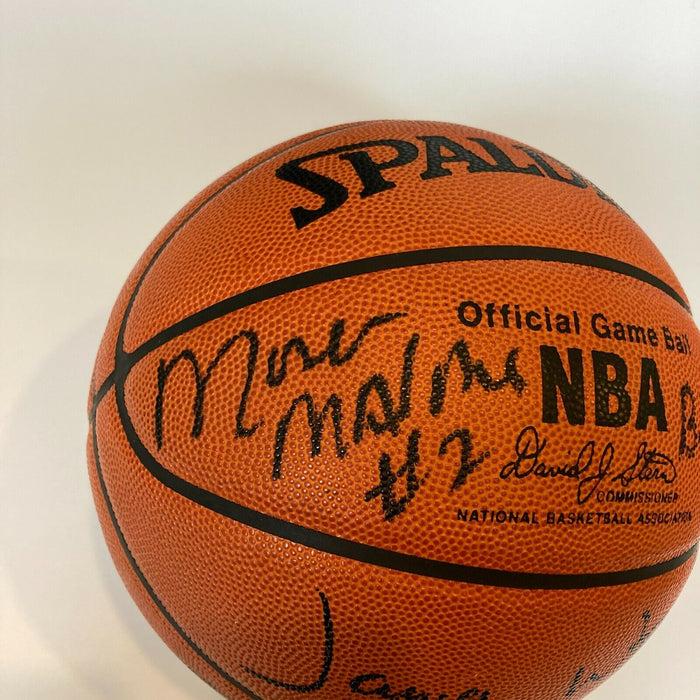 Wilt Chamberlain Kareem Abdul-Jabbar Dr J. Magic Johnson Signed Basketball BAS