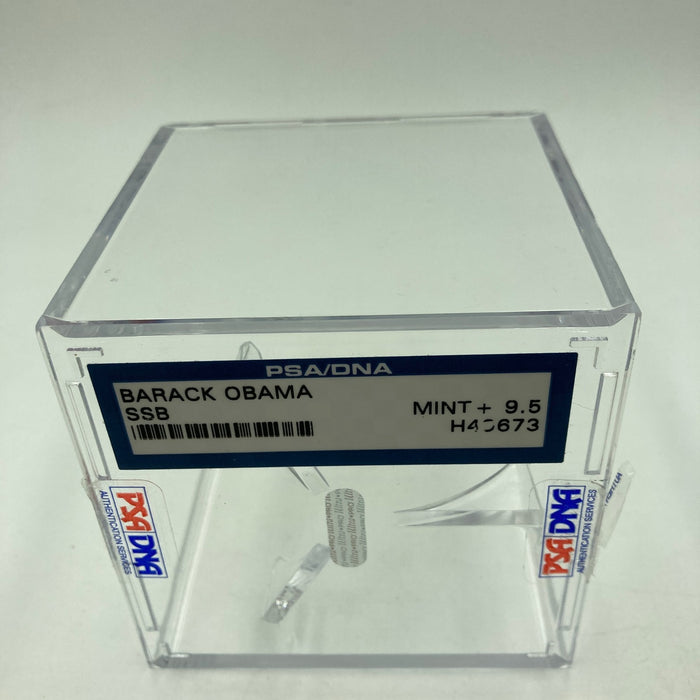 President Barack Obama Single Signed Baseball PSA DNA Auto Graded 10 GEM MINT