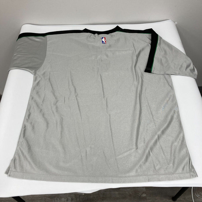 Kevin Garnett Signed Timberwolves Warm-up Jersey Shooting Shirt Upper Deck UDA