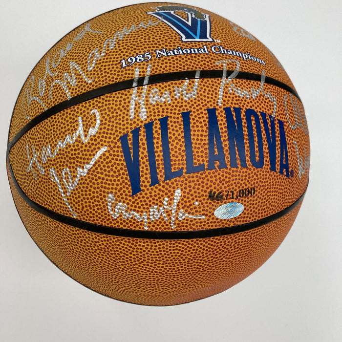 1984-1985 Villanova Wildcats NCAA National Champs Team Signed Basketball JSA COA