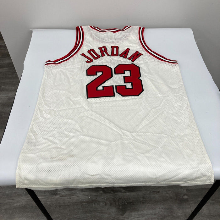 Michael Jordan Signed 1998 Pro Cut Chicago Bulls Jersey UDA & JSA COA MINT 9