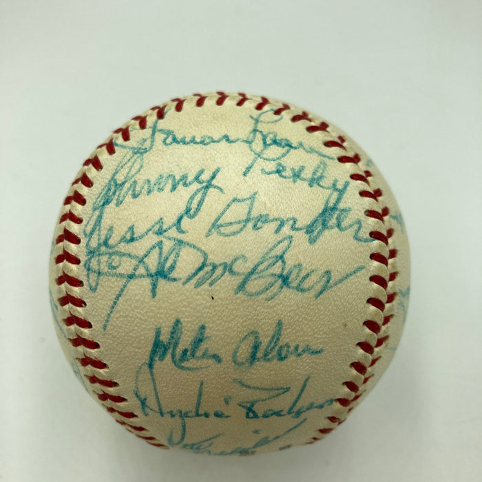 Nice 1967 Pittsburgh Pirates Team Signed National League Baseball JSA COA