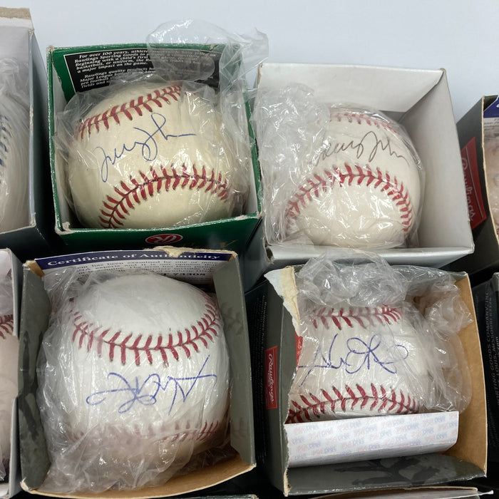 Lot Of (33) Signed Major League Baseballs PSA DNA Angles Orioles Giants Dodgers