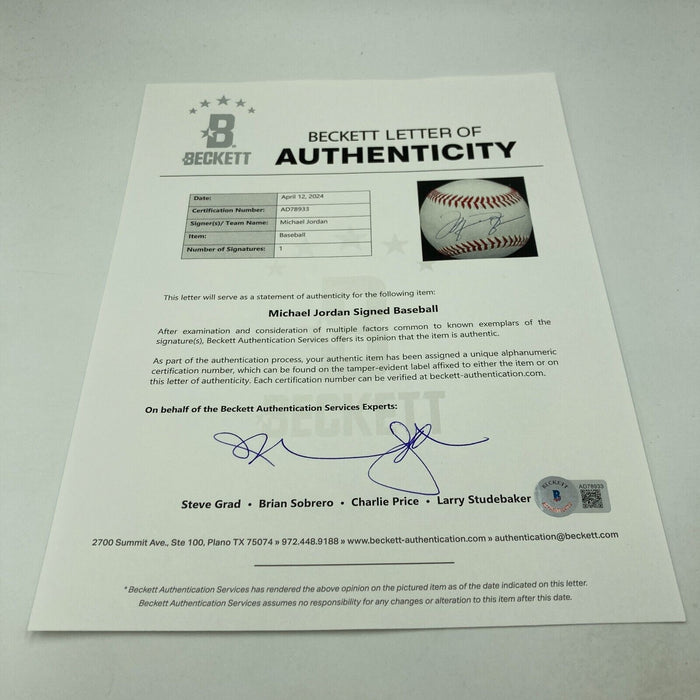 Michael Jordan Signed Baseball UDA Upper Deck & Beckett COA