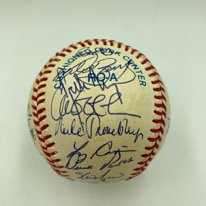 Nice 1993 Minnesota Twins Team Signed AL Baseball With Kirby Puckett