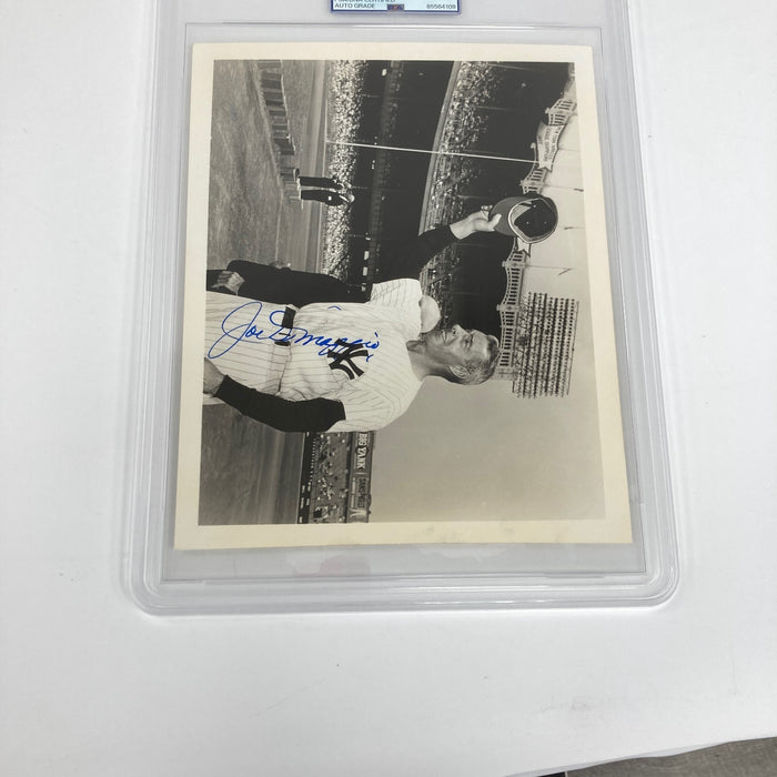 Joe Dimaggio Signed 8x10  Photo PSA DNA Graded 10 GEM MINT