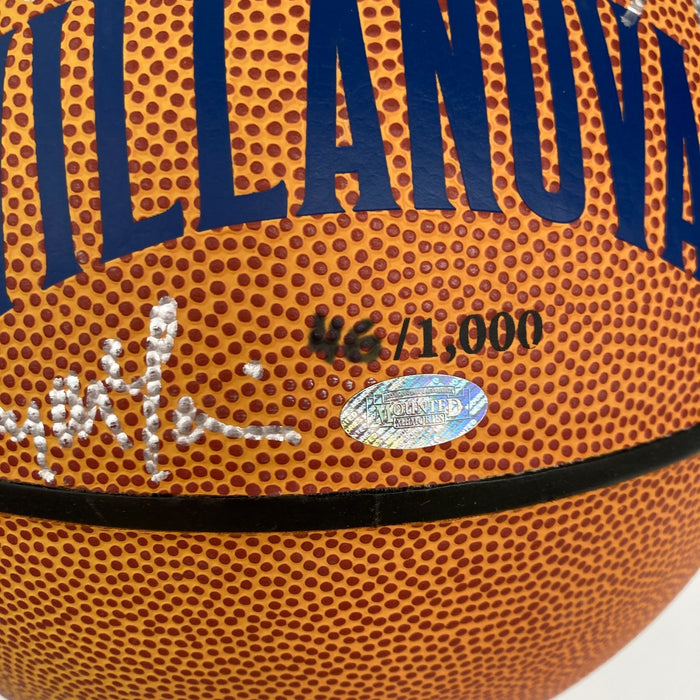 1984-1985 Villanova Wildcats NCAA National Champs Team Signed Basketball JSA COA