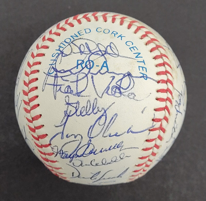1987 Minnesota Twins World Series Champs Team Signed Baseball Beckett COA
