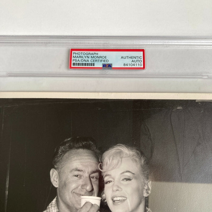 Marilyn Monroe Signed Photo "There Is Nothing Like Your Coffee" PSA DNA