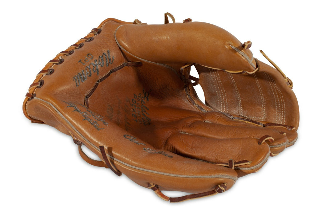 1959 Los Angeles Dodgers World Series Champs Team Signed 1950's Glove Beckett