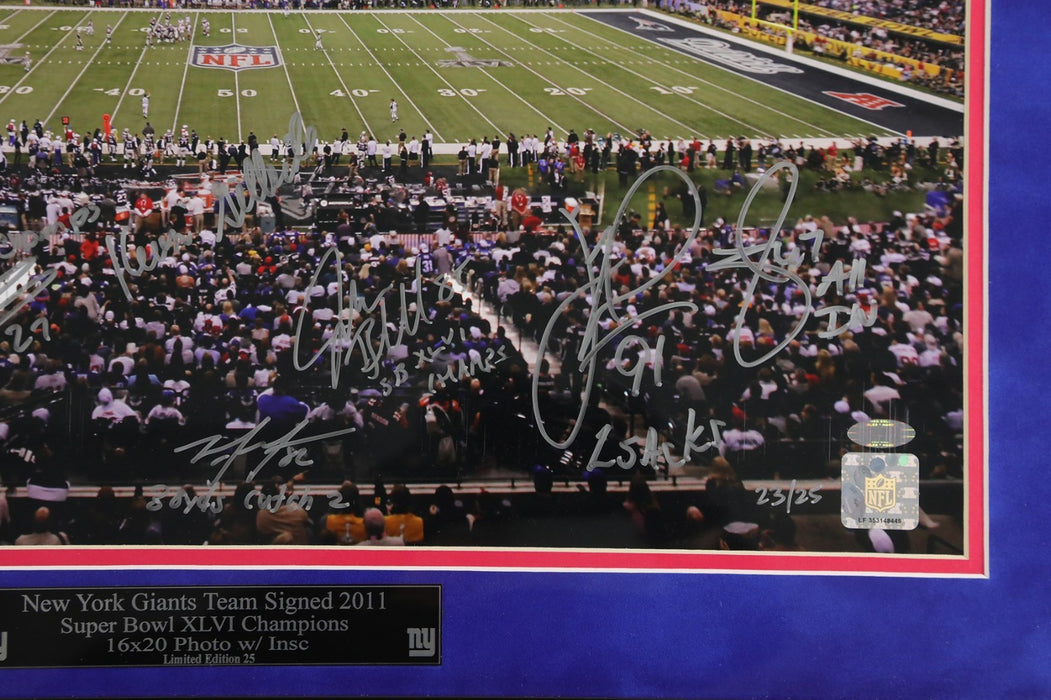 2011 New York Giants Super Bowl XLVI Team-Signed 16x20 Photo Steiner COA