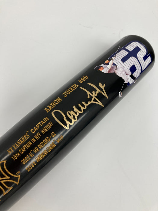 Beautiful Aaron Judge Signed "Captain" STAT Baseball Bat Fanatics Authenticated