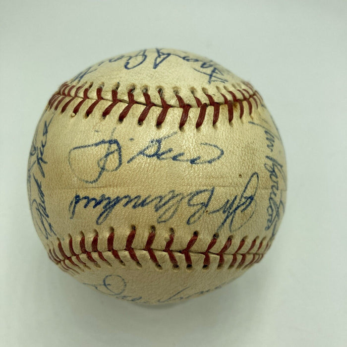 1962 New York Yankees W.S. Champs Team Signed Baseball Mickey Mantle Maris JSA