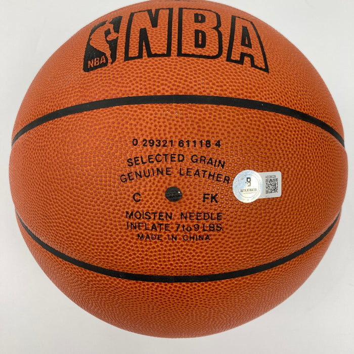 Bill Russell Signed Spalding Official Game Basketball Beckett Certified