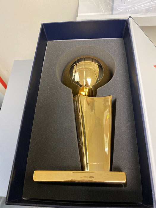 Tim Duncan Signed San Antonio Spurs NBA Championship Trophy With Beckett COA