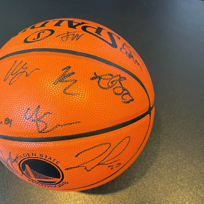 2016-17 Golden State Warriors NBA Champs Team Signed Game Basketball Beckett COA