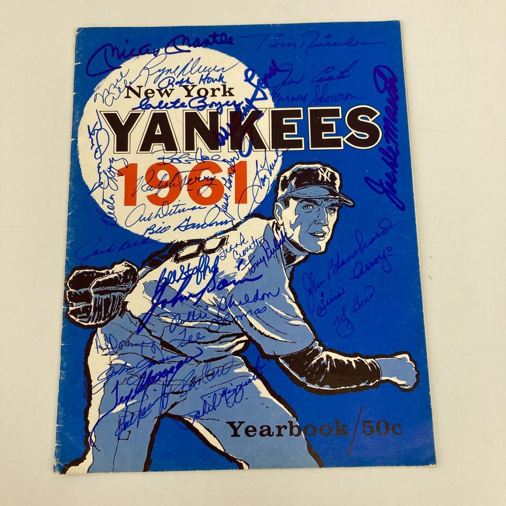 1961 World Champion New York Yankees Team Signed Yearbook w/ Mickey Mantle JSA