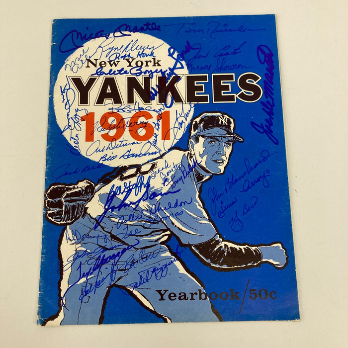 1961 World Champion New York Yankees Team Signed Yearbook w/ Mickey Mantle JSA