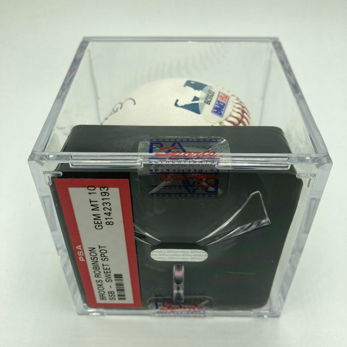 Brooks Robinson Signed Major League Baseball PSA DNA Graded 10 GEM MINT