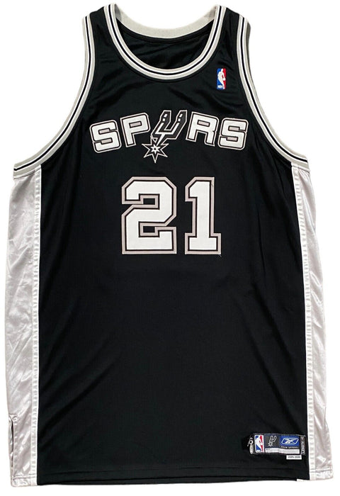 Tim Duncan Signed 2005-06 San Antonio Spurs Game-Used Jersey JSA COA