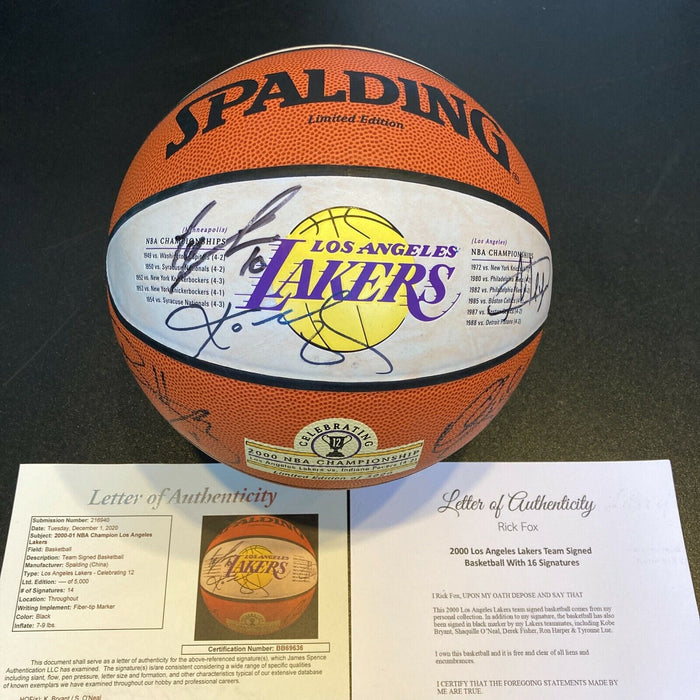 Kobe Bryant 1999 Los Angeles Lakers NBA Champs Team Signed Game