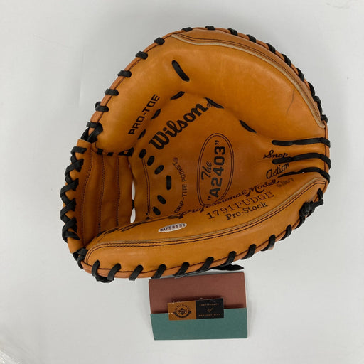 Ivan Rodriguez Signed Game Model Baseball Glove Mitt UDA Upper Deck COA RARE
