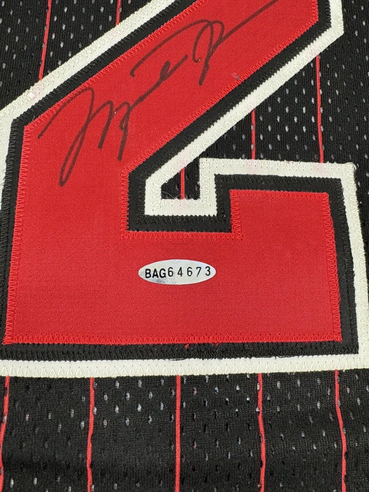 Michael Jordan Signed 1995-96 Pro Cut Chicago Bulls Jersey UDA & Beckett COA