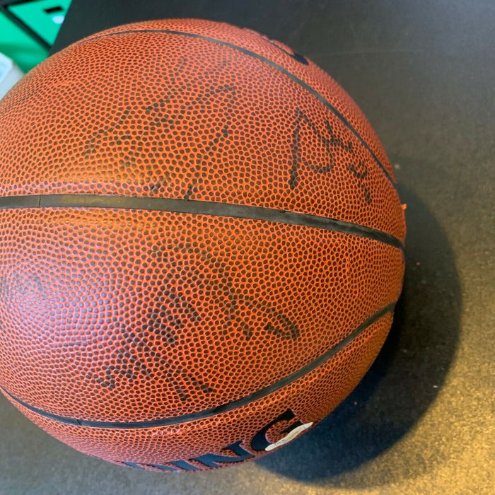 2002-03 San Antonio Spurs Champions Team Signed Basketball Tim Duncan JSA COA