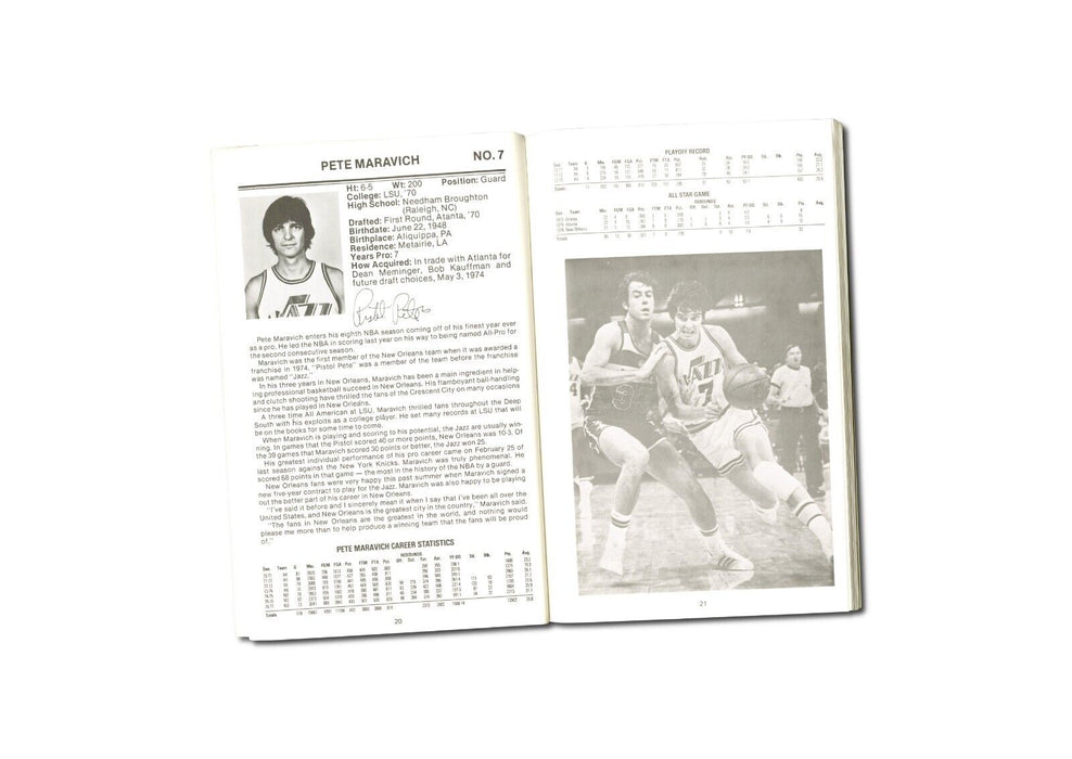 Pistol Pete Maravich Signed 1977-78 Official Utah Jazz 'Jazzmatazz' Yearbook PSA