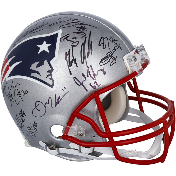 Tom Brady 2018 New England Patriots Super Bowl Champs Team Signed Helmet JSA COA
