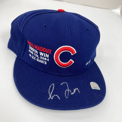 Greg Maddux 300th Win Signed Authentic Chicago Cubs Hat MLB Authentic Hologram