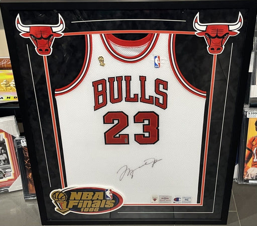 Michael Jordan Signed 1995-96 Chicago Bulls NBA Finals Pro Cut Jersey Upper Deck