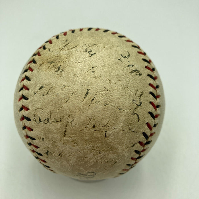 1923 Cincinnati Reds Team Signed Official National League Baseball Beckett COA