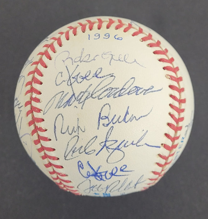 1996 Minnesota Twins Team Signed American League Baseball Beckett COA