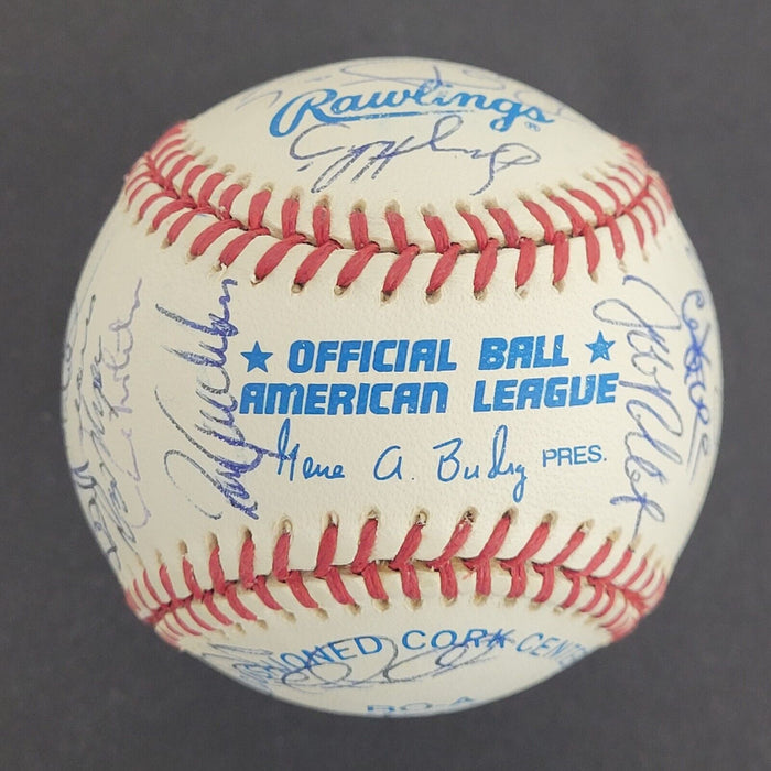 1996 Minnesota Twins Team Signed American League Baseball Beckett COA