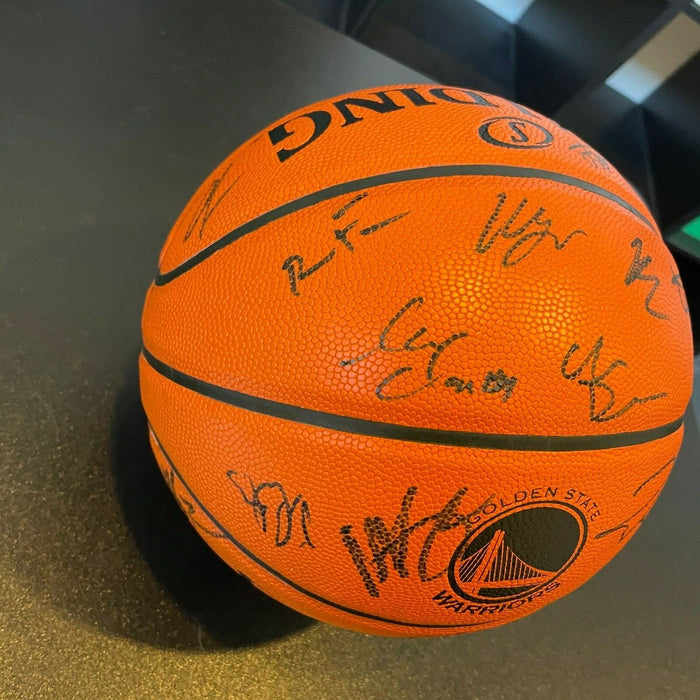2016-17 Golden State Warriors NBA Champs Team Signed Game Basketball Beckett COA