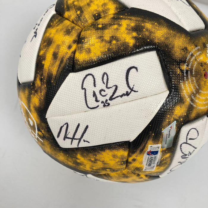2019 Houston Dynamo Team Signed Soccer Ball Beckett & Fanatics COA