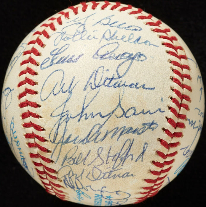 1961 New York Yankees World Series Champs Team Signed Baseball Mickey Mantle BAS