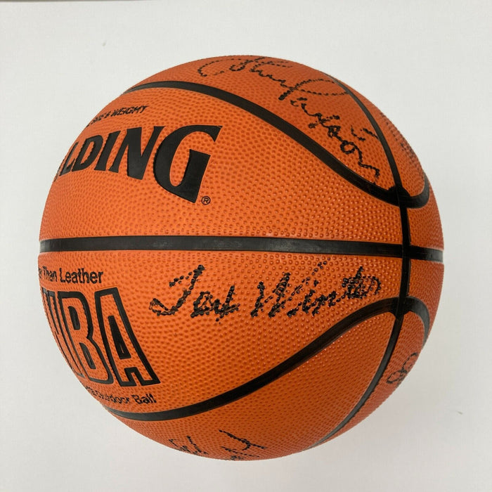 Michael Jordan 1991-92 Chicago Bulls NBA Champs Team Signed Basketball Beckett