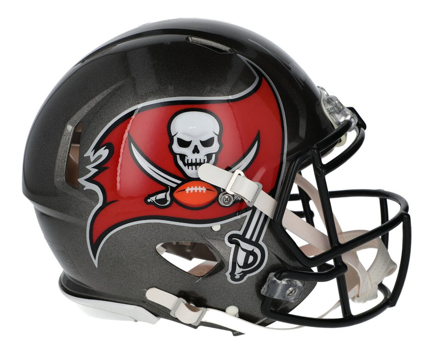 President Donald Trump Full Name Signed Buccaneers Super Bowl Helmet Beckett COA