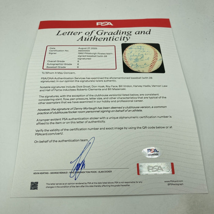Roberto Clemente 1962 Pittsburgh Pirates Team Signed Baseball PSA DNA 8 N Mint