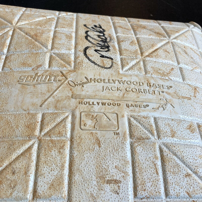 Derek Jeter Final Season Signed 2014 New York Yankees Game Used Base Steiner