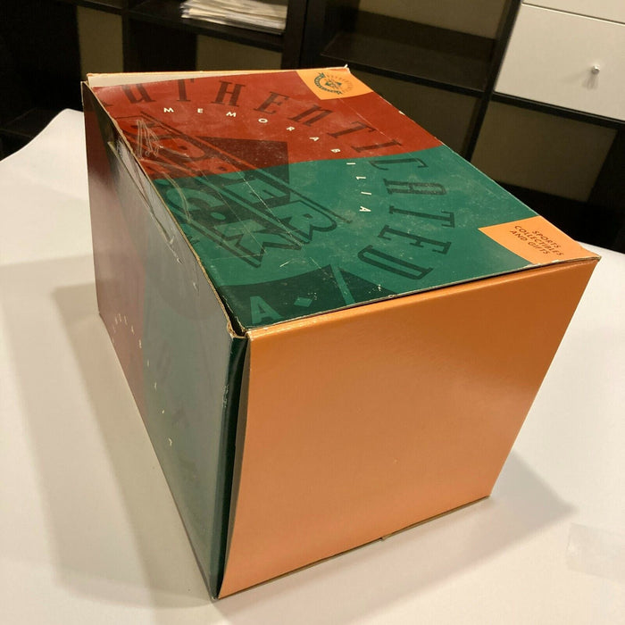 Kevin Durant 2007 NCAA Player Of The Year Rookie Signed Basketball UDA