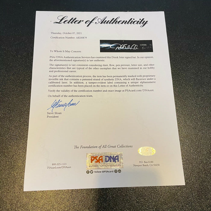 Derek Sanderson Jeter Full Name Signed Game Model Baseball Bat PSA DNA COA