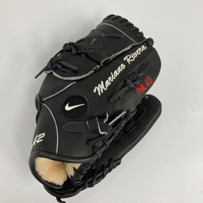 Mariano Rivera Signed Authentic Nike Game Model Baseball Glove JSA COA